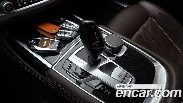 BMW 7 Series (G11) 740Li xDrive M Sport Package 2017 — фото 9