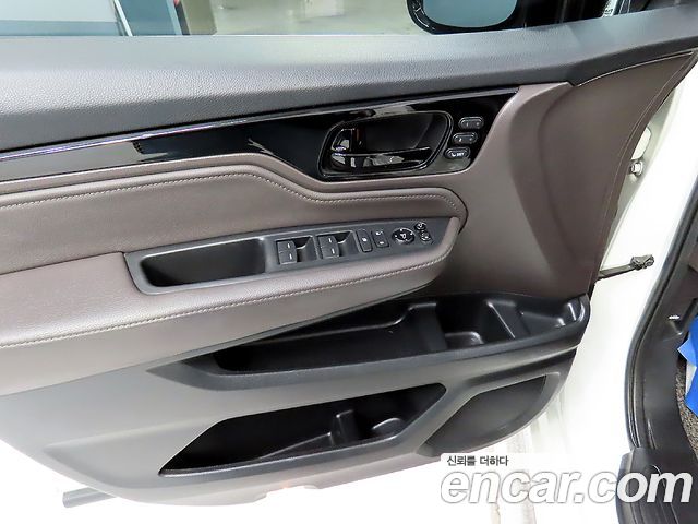 Honda Odyssey 3.5 5th 2019 — фото 16