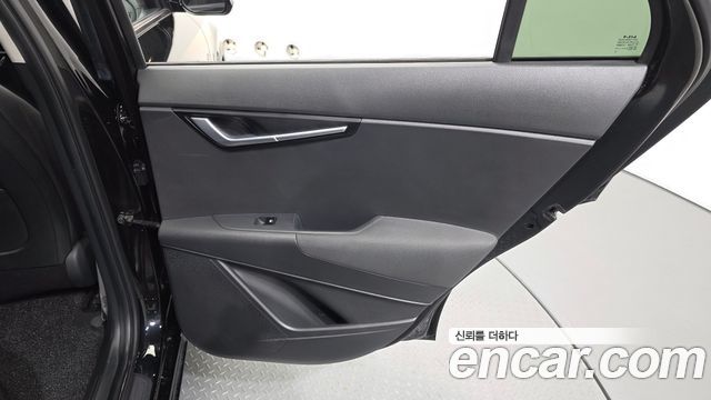 Kia Niro EV Air 2023 — фото 25