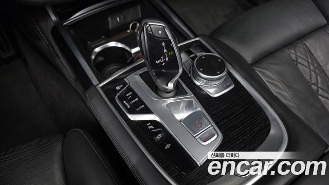 BMW 7 Series (G11) 730Ld xDrive M Sport 2018 — фото 9
