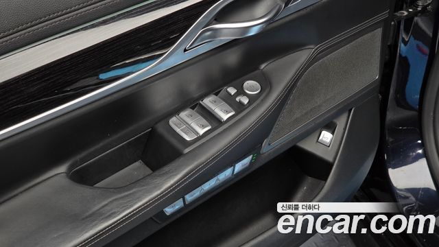 BMW 7 Series (G11) 730Ld xDrive M Sport 2018 — фото 20