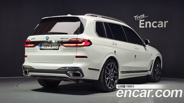 BMW X7 (G07) xDrive 40i M Sport 6STR 2025 — фото 2