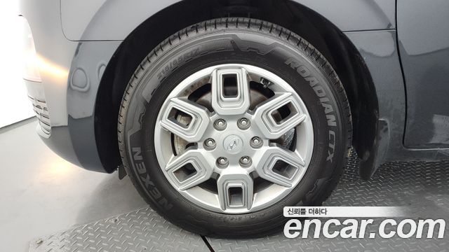 Hyundai Staria L3.5 Cargo 3-Seater Modern 2022 — фото 5