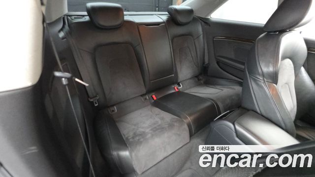 Audi A5 2.0 TFSI Quattro 8T3 2011 — фото 11