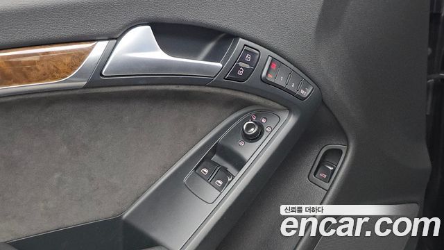 Audi A5 2.0 TFSI Quattro 8T3 2011 — фото 16