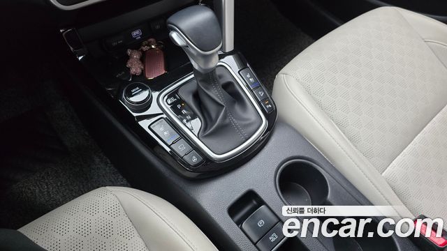 Kia Seltos Gasoline 1.6 Turbo 2WD Gravity 2022 — фото 9