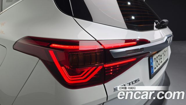 Kia Seltos Gasoline 1.6 Turbo 2WD Gravity 2022 — фото 23