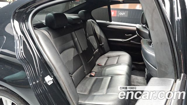 BMW 5 Series (F10) 528i M Sport 2013 — фото 11