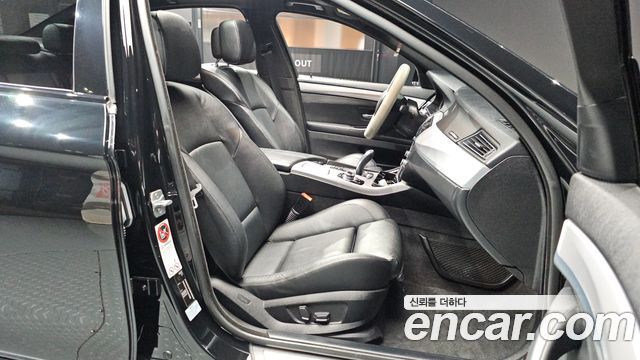 BMW 5 Series (F10) 528i M Sport 2013 — фото 12