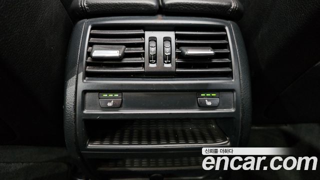 BMW 5 Series (F10) 528i M Sport 2013 — фото 17