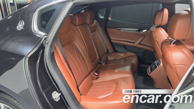 Maserati Quattroporte 3.0 Diesel 2016 — фото 12