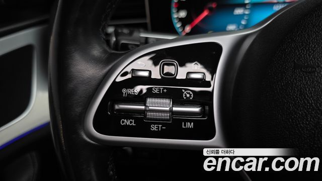 Mercedes-Benz GLE-Class (W167) GLE300d 4MATIC 2020 — фото 35