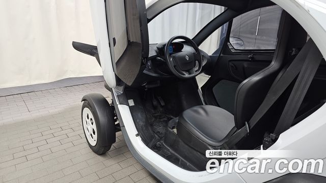 Renault Korea Twizy Life(2-Seater) 2020 — фото 10