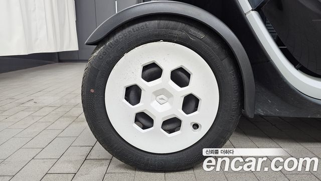 Renault Korea Twizy Life(2-Seater) 2020 — фото 20