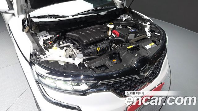Renault Korea QM6 2.0 LPe RE Signature 2WD 2022 — фото 6