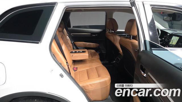 Renault Korea QM6 2.0 LPe RE Signature 2WD 2022 — фото 16