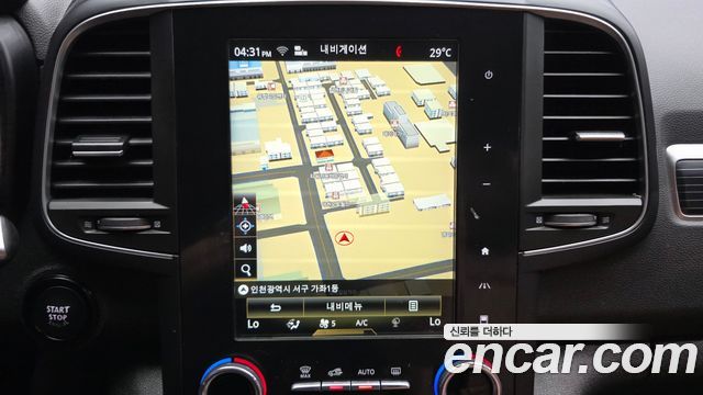 Renault Korea QM6 2.0 LPe RE Signature 2WD 2022 — фото 18