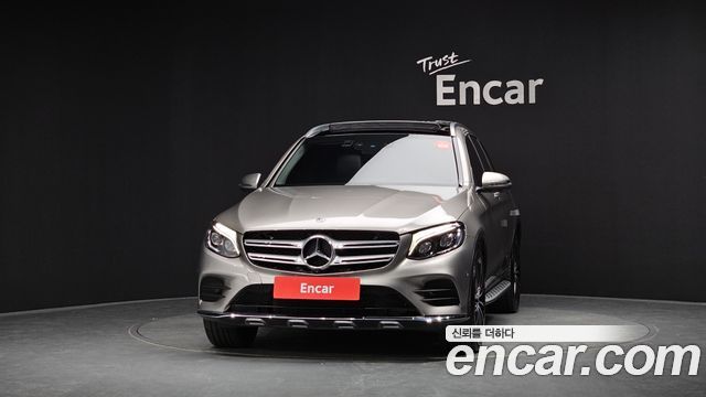 Mercedes-Benz GLC-Class (X253) GLC300 4MATIC AMG Line 2019 — фото 3