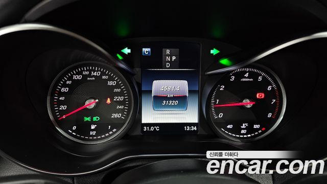 Mercedes-Benz GLC-Class (X253) GLC300 4MATIC AMG Line 2019 — фото 8