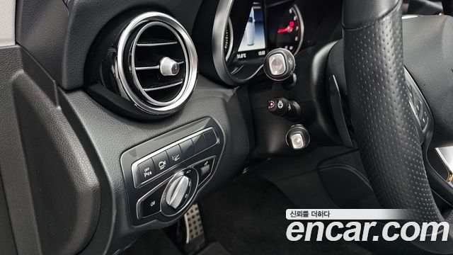 Mercedes-Benz GLC-Class (X253) GLC300 4MATIC AMG Line 2019 — фото 29