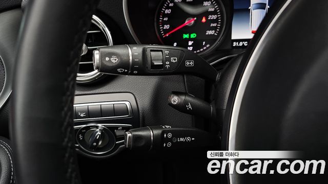 Mercedes-Benz GLC-Class (X253) GLC300 4MATIC AMG Line 2019 — фото 38