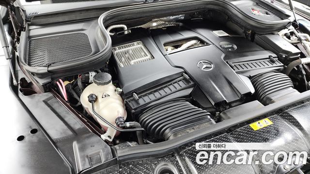 Mercedes-Benz GLS-Class (X167) Maybach GLS600 4MATIC Manufakur 2023 — фото 6
