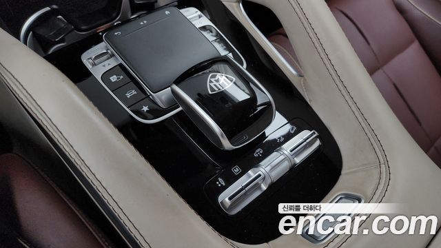 Mercedes-Benz GLS-Class (X167) Maybach GLS600 4MATIC Manufakur 2023 — фото 33