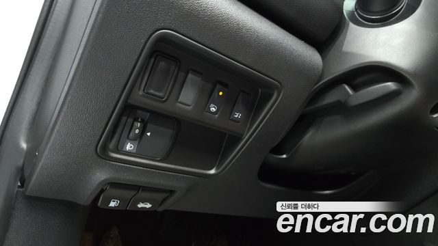 Renault Korea QM6 2.0 LPe RE Signature 2WD 2020 — фото 16