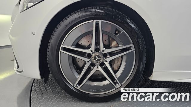 Mercedes-Benz C-Class (W206) C200 AMG Line 2024 — фото 5