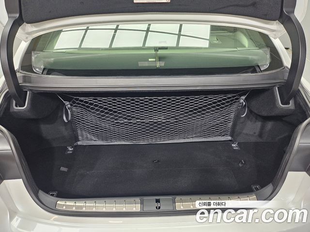 Lexus LS500h (V) 3.5 Luxury AWD 2023 — фото 22