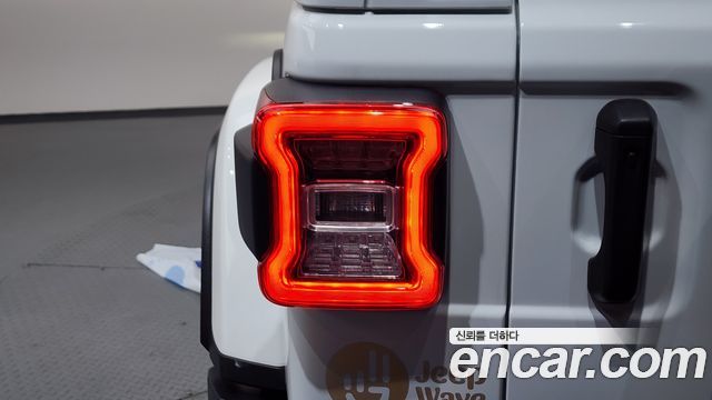 Jeep Wrangler (JL) 2.0 Overland Power Top 4Door 2020 — фото 23