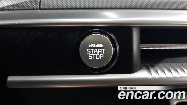 Kia K5 (III) 2.0 Prestige 2022 — фото 13