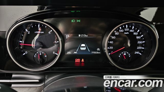 Kia Carnival (IV) Diesel 9-Seater Prestige 2022 — фото 8