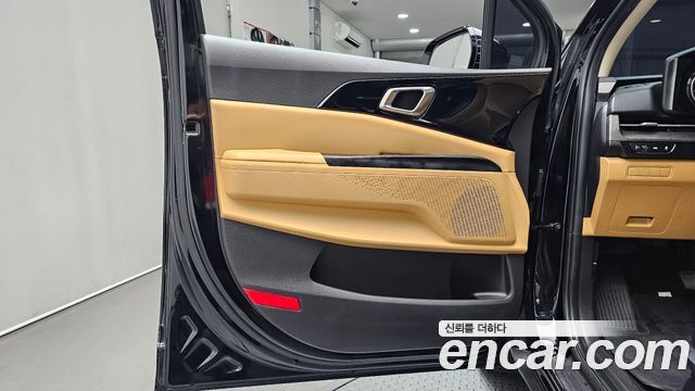Kia Carnival (IV) Diesel 9-Seater Prestige 2022 — фото 25