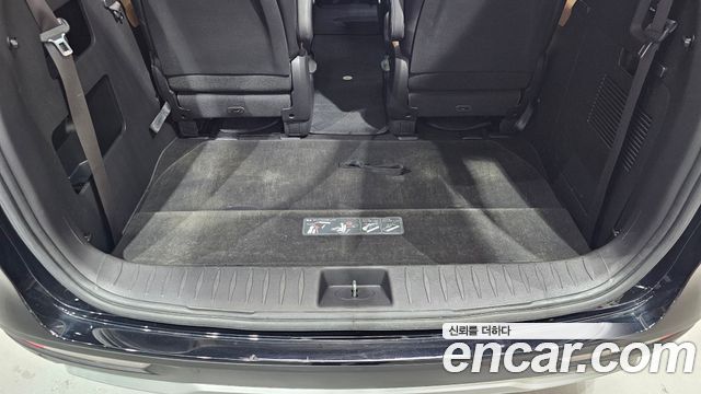 Kia Carnival (IV) Diesel 9-Seater Prestige 2022 — фото 31