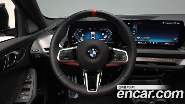BMW 1 Series (F70) M135 xDrive 2025 — фото 13
