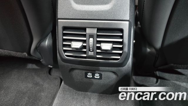 BMW 1 Series (F70) M135 xDrive 2025 — фото 27
