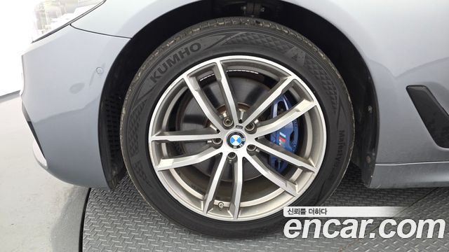 BMW 5 Series (G30) 530i M Sport Package Plus 2017 — фото 5