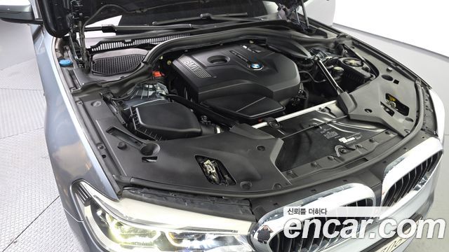BMW 5 Series (G30) 530i M Sport Package Plus 2017 — фото 6
