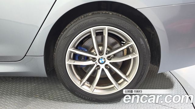 BMW 5 Series (G30) 530i M Sport Package Plus 2017 — фото 21