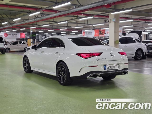 Mercedes-Benz CLA-Class (C118) CLA250 4MATIC 2023 — фото 6