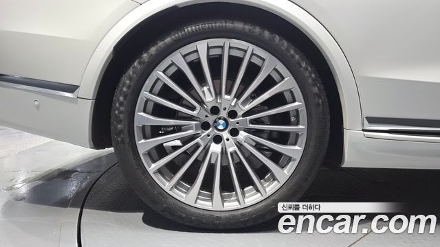 BMW X7 (G07) xDrive 40i Design Pure Excellence 7-Seater 2025 — фото 5