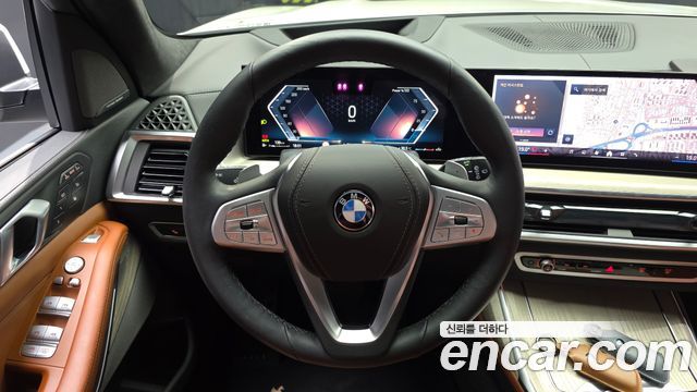 BMW X7 (G07) xDrive 40i Design Pure Excellence 7-Seater 2025 — фото 14