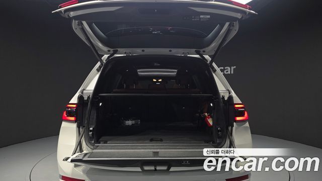 BMW X7 (G07) xDrive 40i Design Pure Excellence 7-Seater 2025 — фото 19