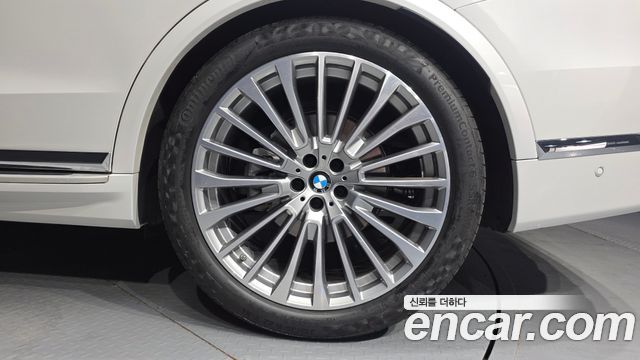 BMW X7 (G07) xDrive 40i Design Pure Excellence 7-Seater 2025 — фото 21