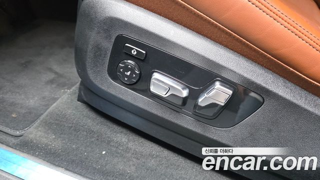 BMW X7 (G07) xDrive 40i Design Pure Excellence 7-Seater 2025 — фото 32
