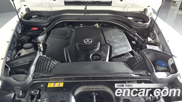 Mercedes-Benz G-Class (W463b) G400d 2023 — фото 6