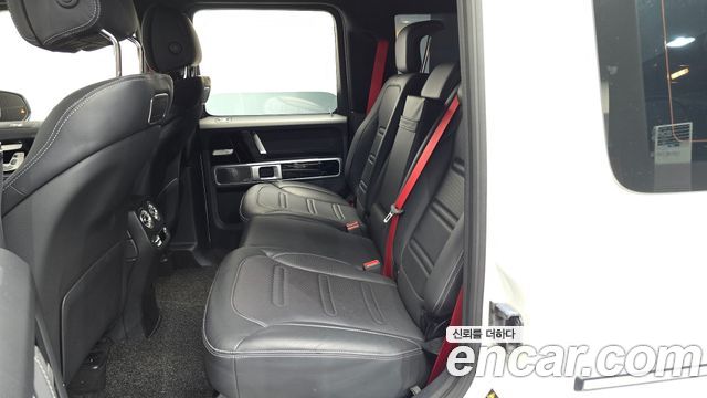 Mercedes-Benz G-Class (W463b) G400d 2023 — фото 16