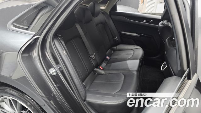 Kia K5 (III) 2.0 Prestige 2022 — фото 17