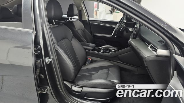Kia K5 (III) 2.0 Prestige 2022 — фото 26